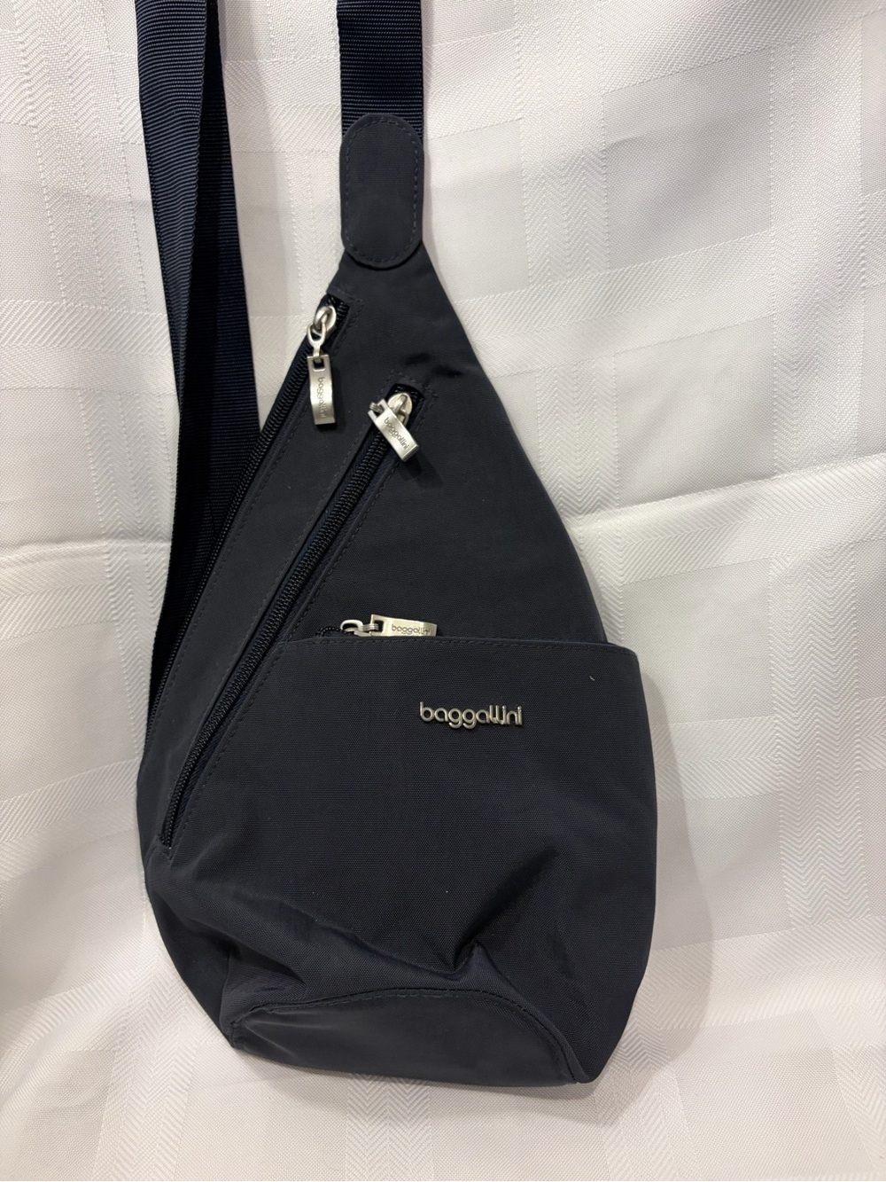 Baggallini Navy Blue Sling Belt Bag